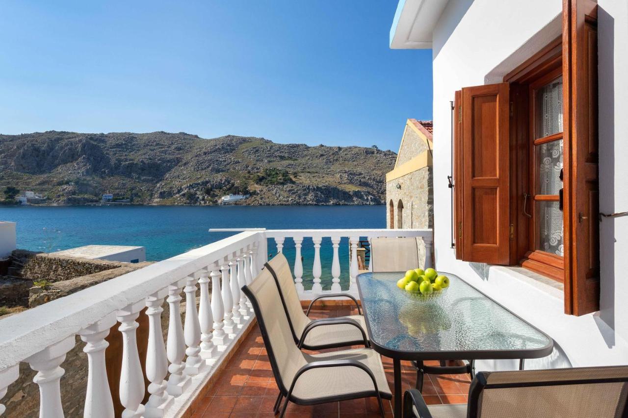 Maravelia Mare Konuk evi Simi Dış mekan fotoğraf
