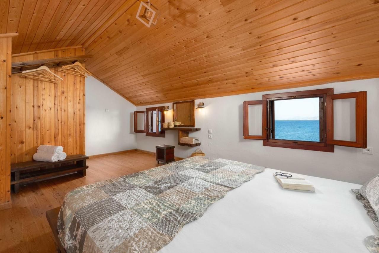 Maravelia Mare Konuk evi Simi Dış mekan fotoğraf